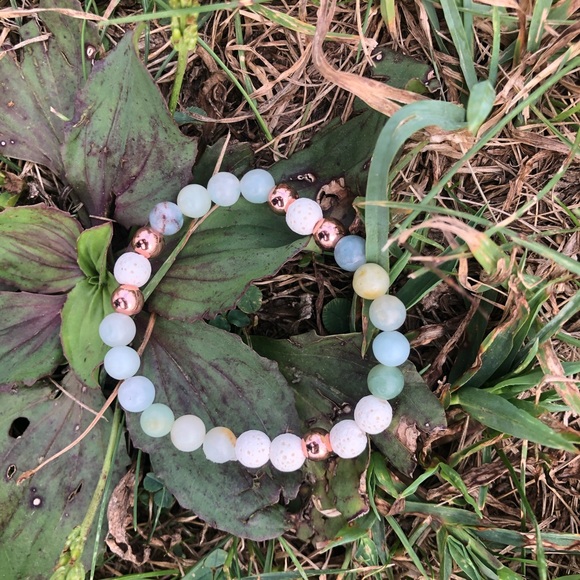 Handmade beaded diffuser bracelet - Picture 2 of 2